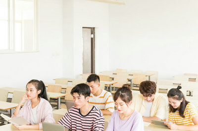 华东师范大学在职研究生 华东师范大学在职研究生