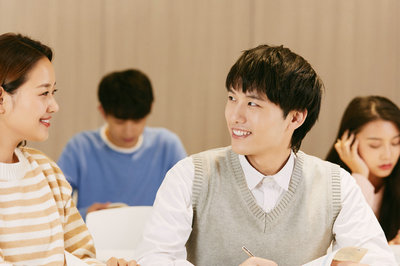 华东师范大学在职研究生 华东师范大学在职研究生