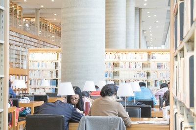 华东师范大学在职研究生 华东师范大学在职研究生