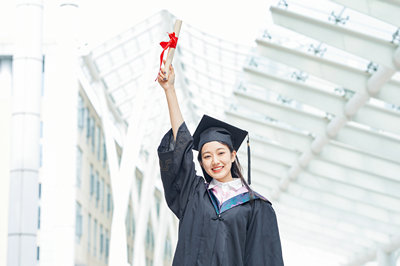 华东师范大学在职研究生 华东师范大学在职研究生
